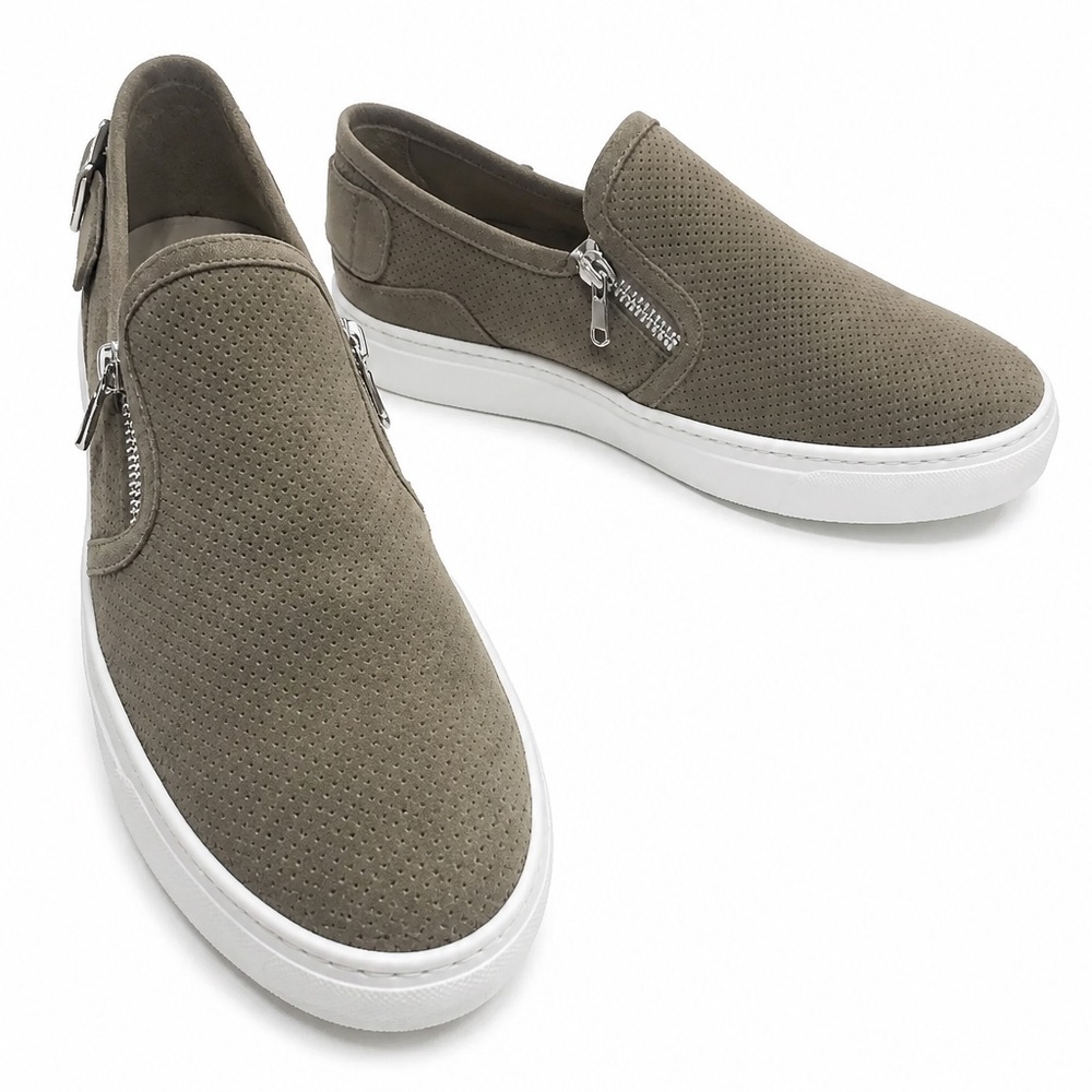 Doucal’s Men's Slip-On Soft Suede Loafers in Olive with Side Zippers - Picture 2 of 8